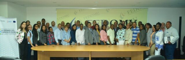 FEDOMU fortalece presupuesto participativo