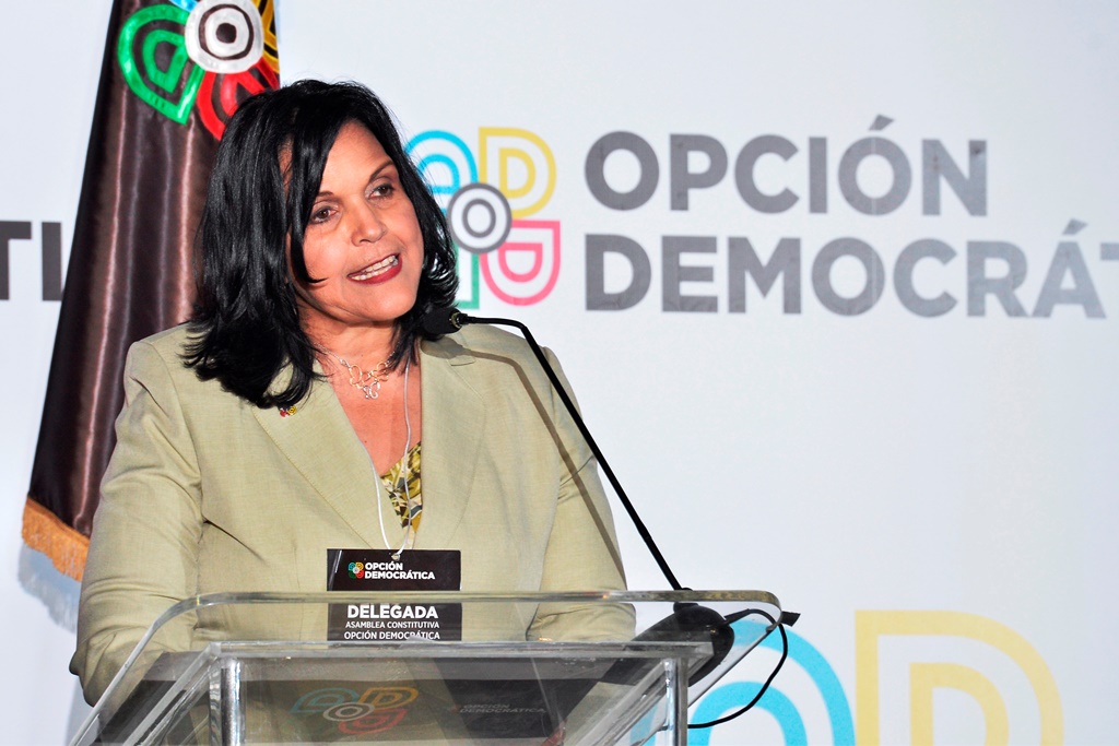 Minou Tavárez Mirabal